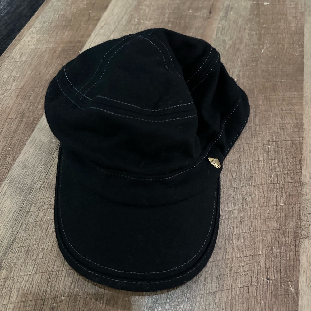 Juicy couture Black Cap with Gold Accent